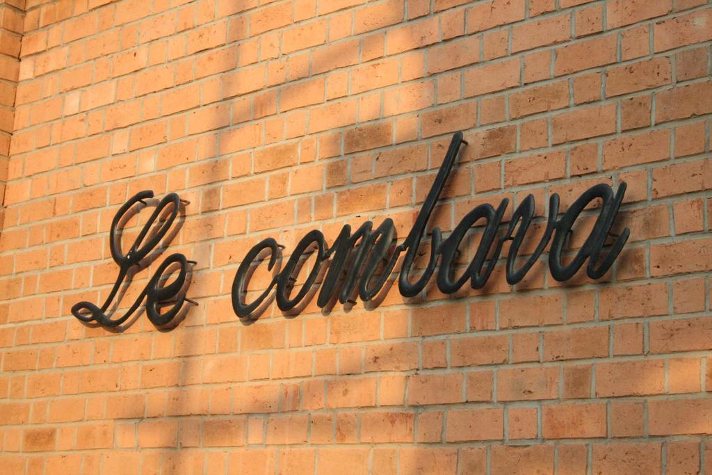 Hotel Restaurant Le Combava Антананариву Екстериор снимка