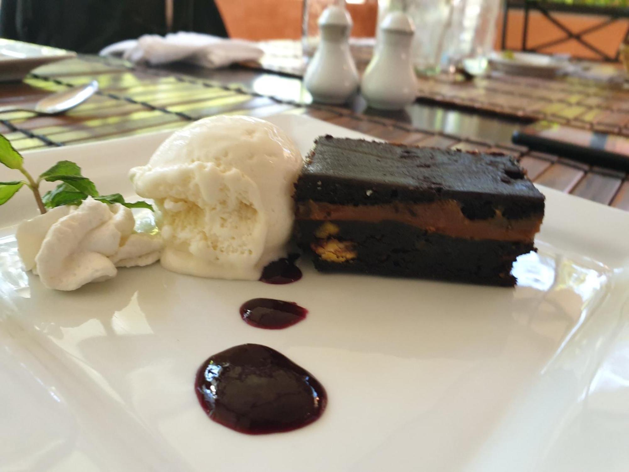 Hotel Restaurant Le Combava Антананариву Екстериор снимка